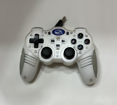 Game Elements GGE909 Recoil Video Game System PC USB White Game System Con 