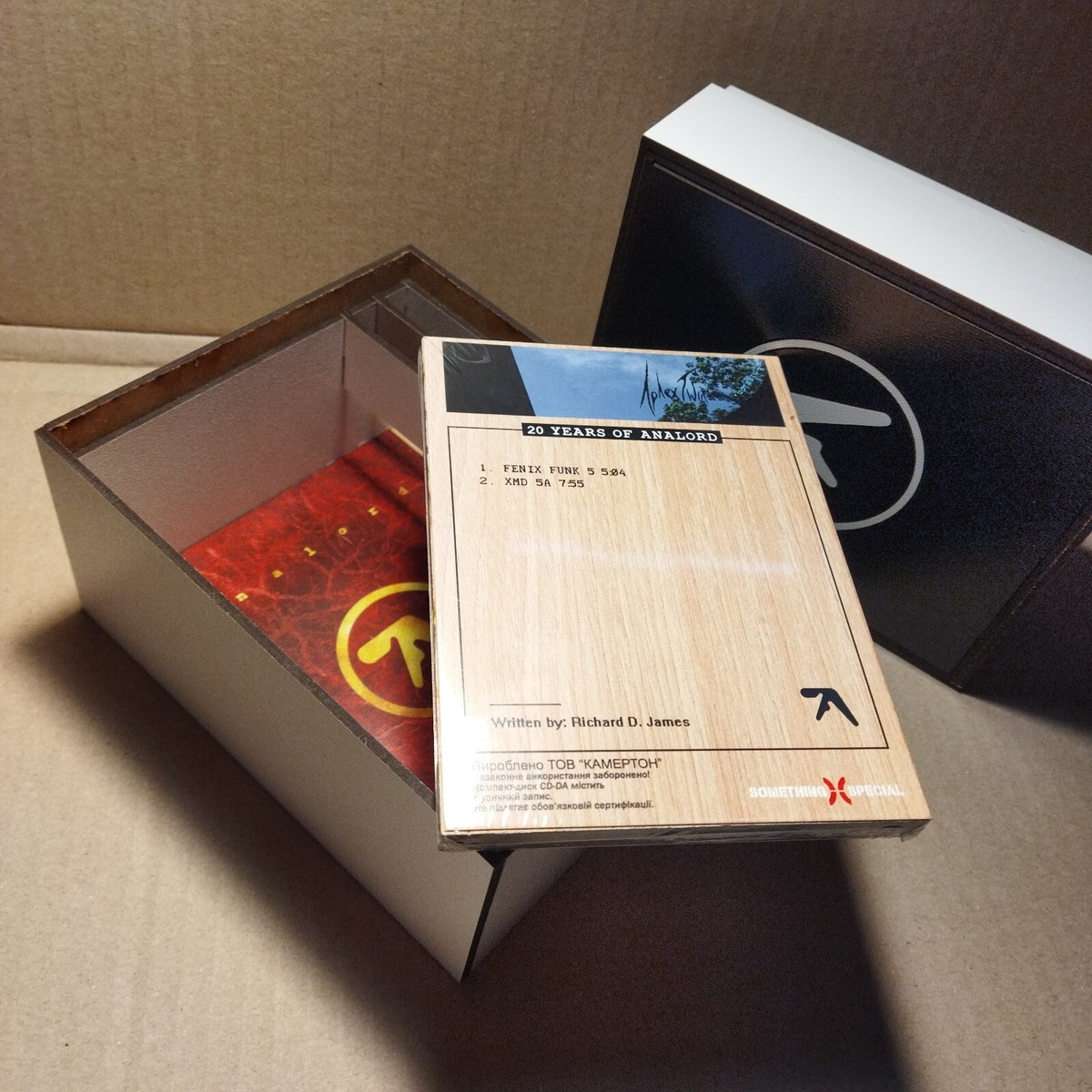 Aphex Twin - Analord 10 + Box [COPY #01] (Single) (Wooden