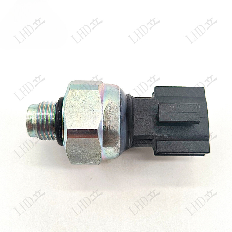 Oil Pressure Sensor 42CP13-1 For Hitachi ZX450-3 ZX470-3