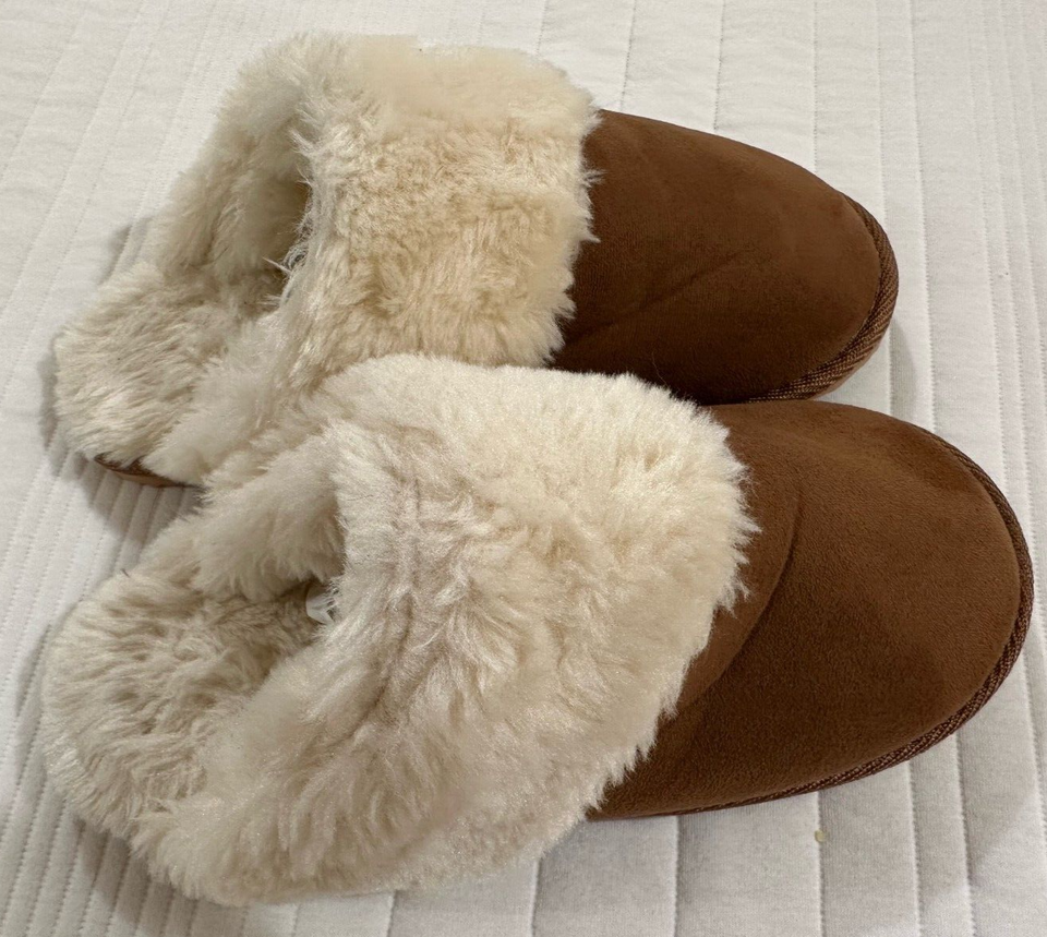 NEW Dillards Women's Winter Fur Slippers sz Small (67) eBay