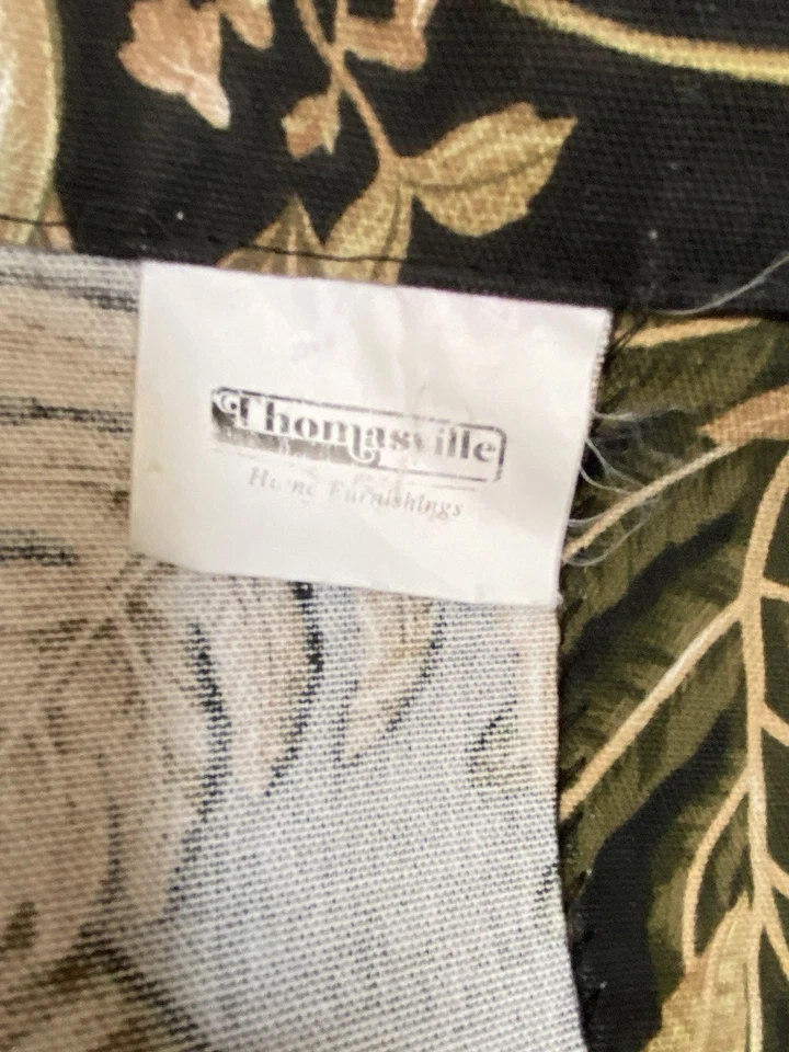 Cortina de ducha de tela Thomasville Tahitian Sunset 72x72 Foto 3 de 4