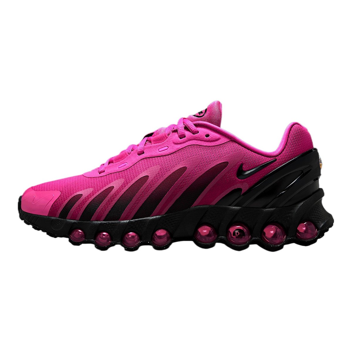 靴 Nike Women's Air Max DN8 \