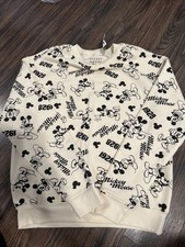 Mickey Mouse Minnie Mouse Woman  s Sweatshirt Size XS Brand New Disney