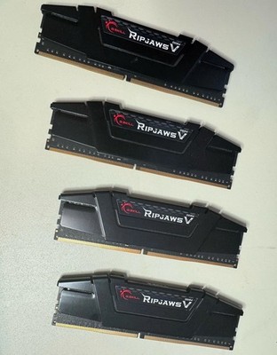 G.SKILL Ripjaws V 32GB (4x8GB) DDR4-3200 PC4-25600 DIMM XMP 2.0