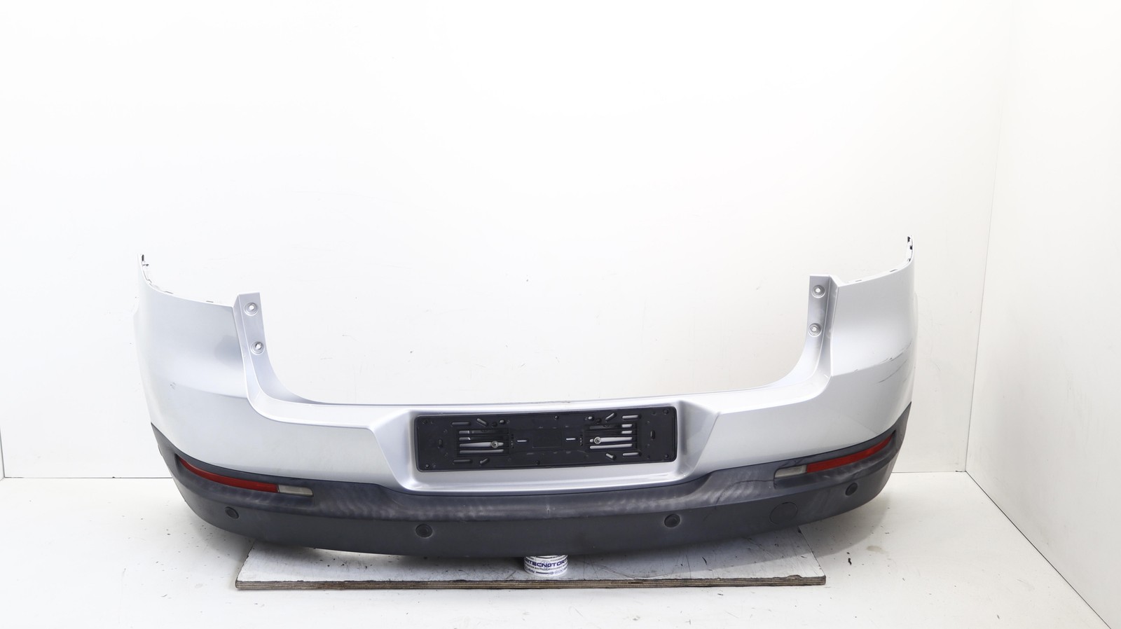 PARAURTI POSTERIORE COMPLETO PER VOLKSWAGEN Tiguan 2° Serie 5N0807421GGRU (11>