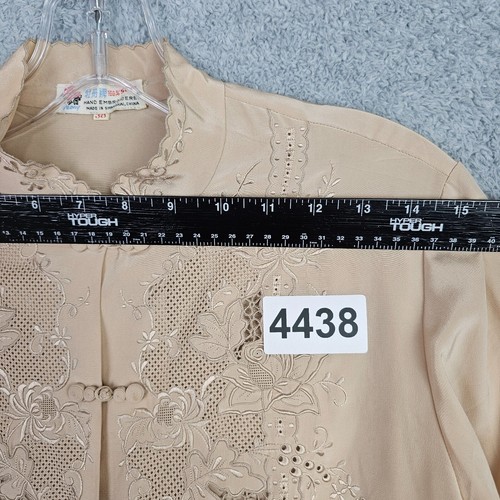 Blusa De Colección Peonía Mujer Seda 38 M Beige Bordada a Mano Top Floral Cierre Rana - Imagen 10 de 23