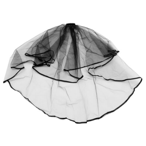 Black Mantilla Wedding Veil for a Romantic and Dreamy Bride - Afbeelding 1 van 12