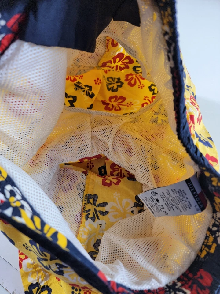 Tommy Hilfiger swim trunks boys LARGE L yellow floral red white blue ^ - Image 4 of 4