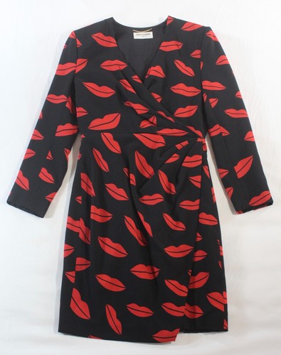 SAINT LAURENT - IL FAMOSO ABITO "STAMPA LABBRA" DA $3.650 (TOTALMENTE ICONICO!!!) F40 - Foto 12 di 23