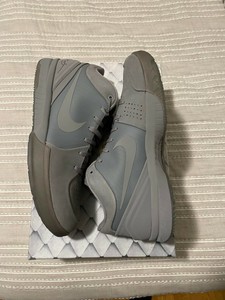 kobe 4 fade to black