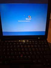 IBM Notebook ohne Festplatte X20 mit Netzteil für Liebhaber