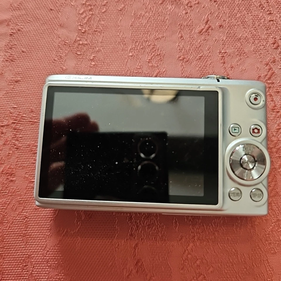 Digitalkamera Casio Exilim EX-Z100 Silber Zustand Ok Kam Getestet Funktioniert - Bild 4 von 4