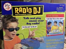 vintage wild planet radio dj talk and play music over radio factory sealed 2000