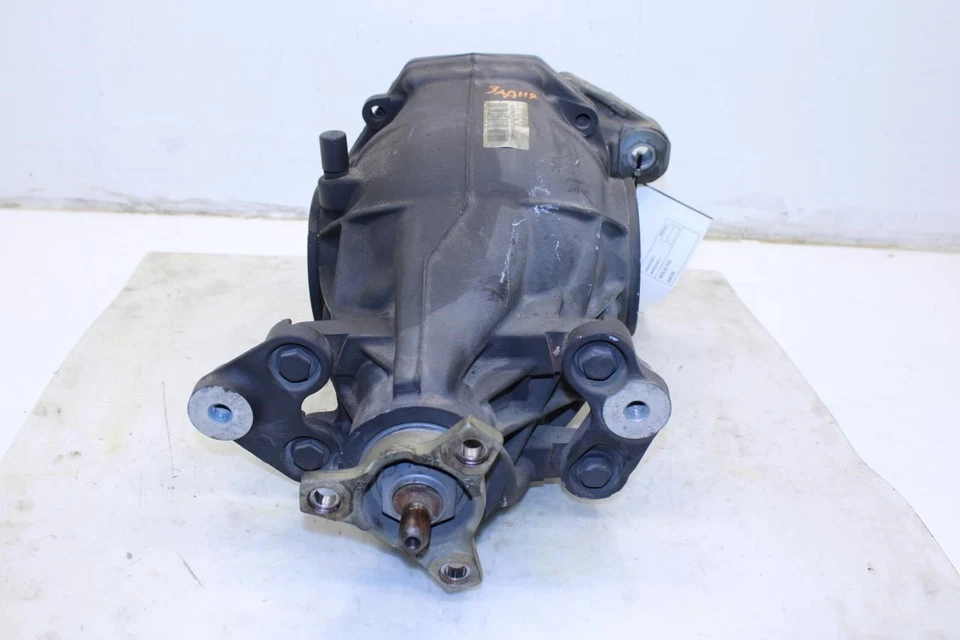 2007-2011 Mercedes-Benz S550 5.5L AWD Rear Axle Differential Carrier 2.65 ratio - Image 4 of 4