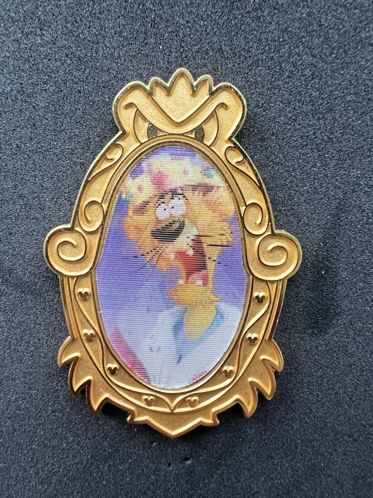 Disney Pin 2001 Villain Lenticular Pin Prince John Gold Frame Portrait LE 5000