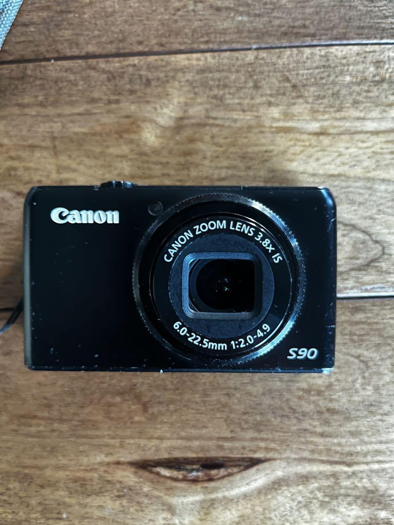 Canon PowerShot S90 10.0MP Compact Digital Camera Black Used Canon PowerShot S90 10.0MP Compact Digital Camera Black Used