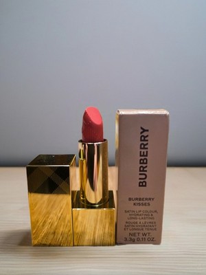 Burberry  Burberry Kisses Satin Lip Color 3.3g Rebellious Rose