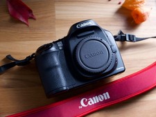 Canon EOS 10D DSLR Body - Paquete de accesorios: incluye funda para cámara