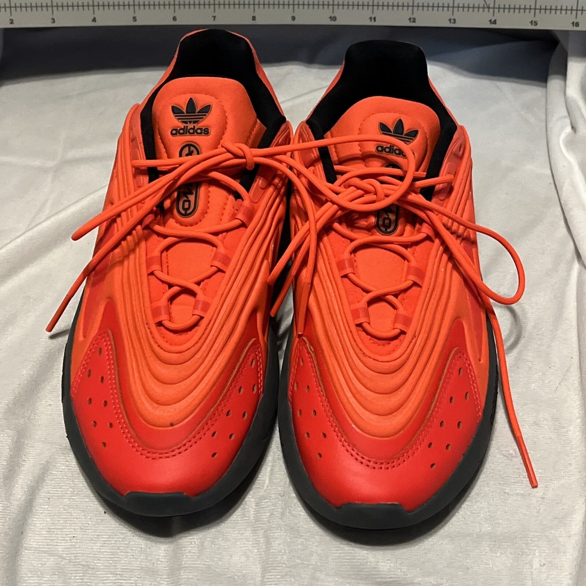 オレオ Adidas Ozelia GX4500 Super Rare Highlight Orange Color. Adiprene