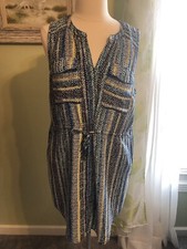 Skies are blue sleeveless dress with belt, size 1 (plus)