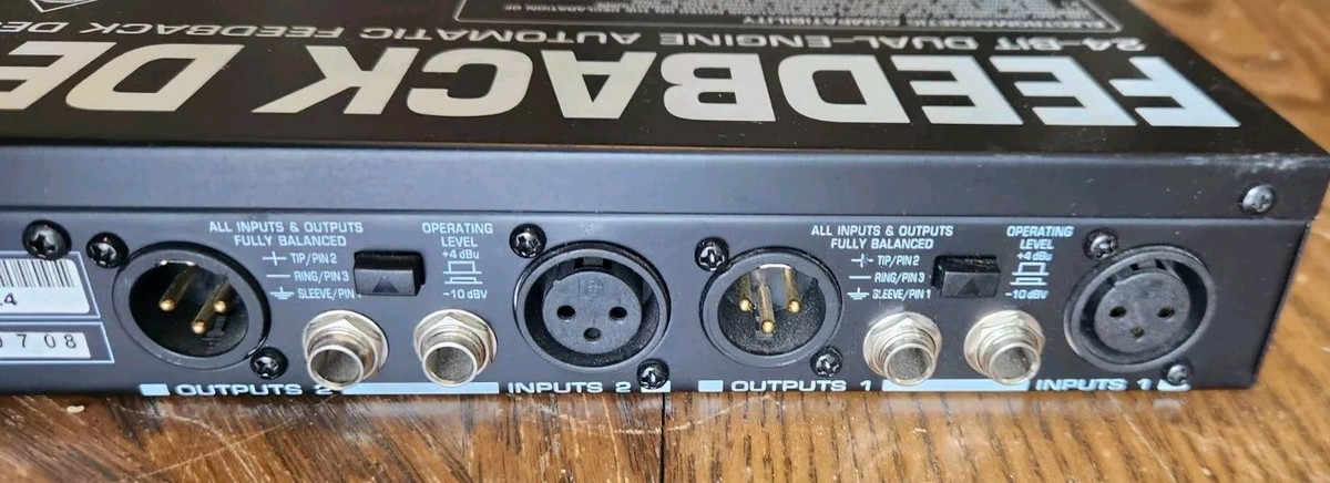 BEHRINGER DSP1124P フィードバックデストロイヤー BEHRINGER DSP1124P フィードバックデストロイヤー Behringer