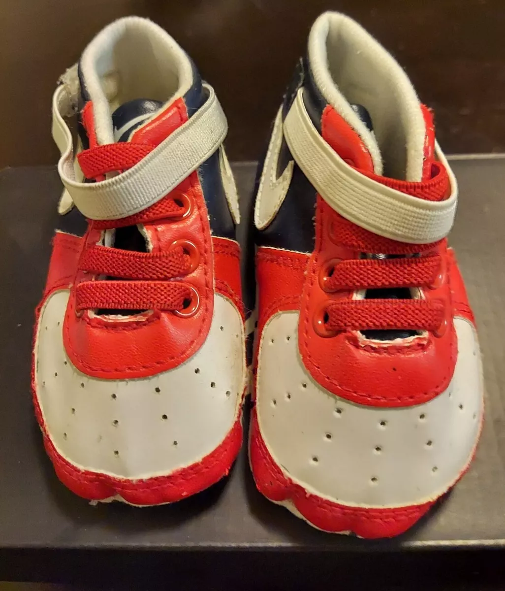 Vintage Nike 80s Newborn Crib Shoes