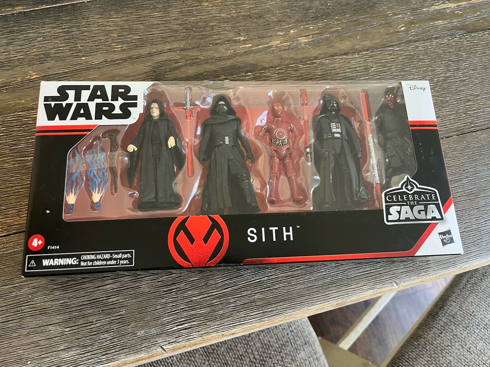 Hasbro Star Wars Celebrate the Saga: The Sith 2020 NEW