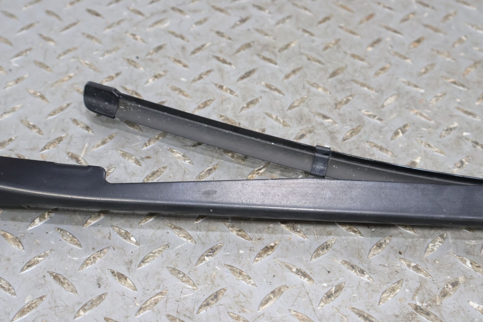 Bentley Continental 2006 Left, right Wiper arms Pair