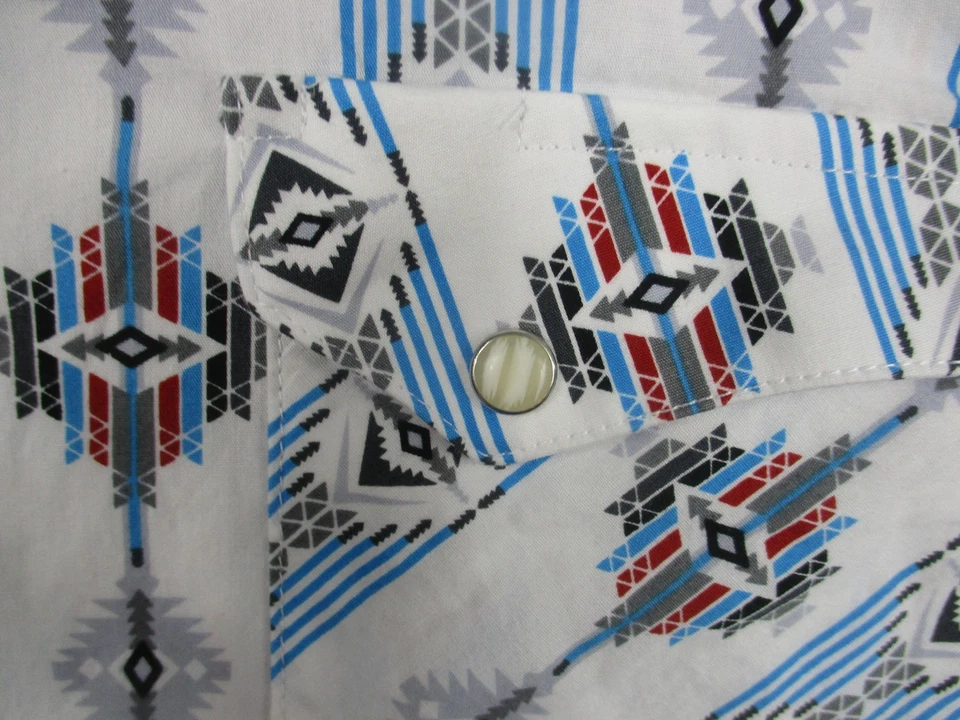 Vintage Panhandle Shirt Men XL Blue Aztec Western Pearl Snap Short Sleeve - Image 4 of 4