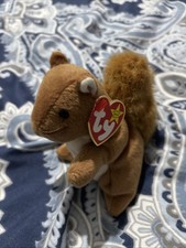 Vintage TY Beanie Baby Nuts the Squirrel Plush 1996 Tag Errors