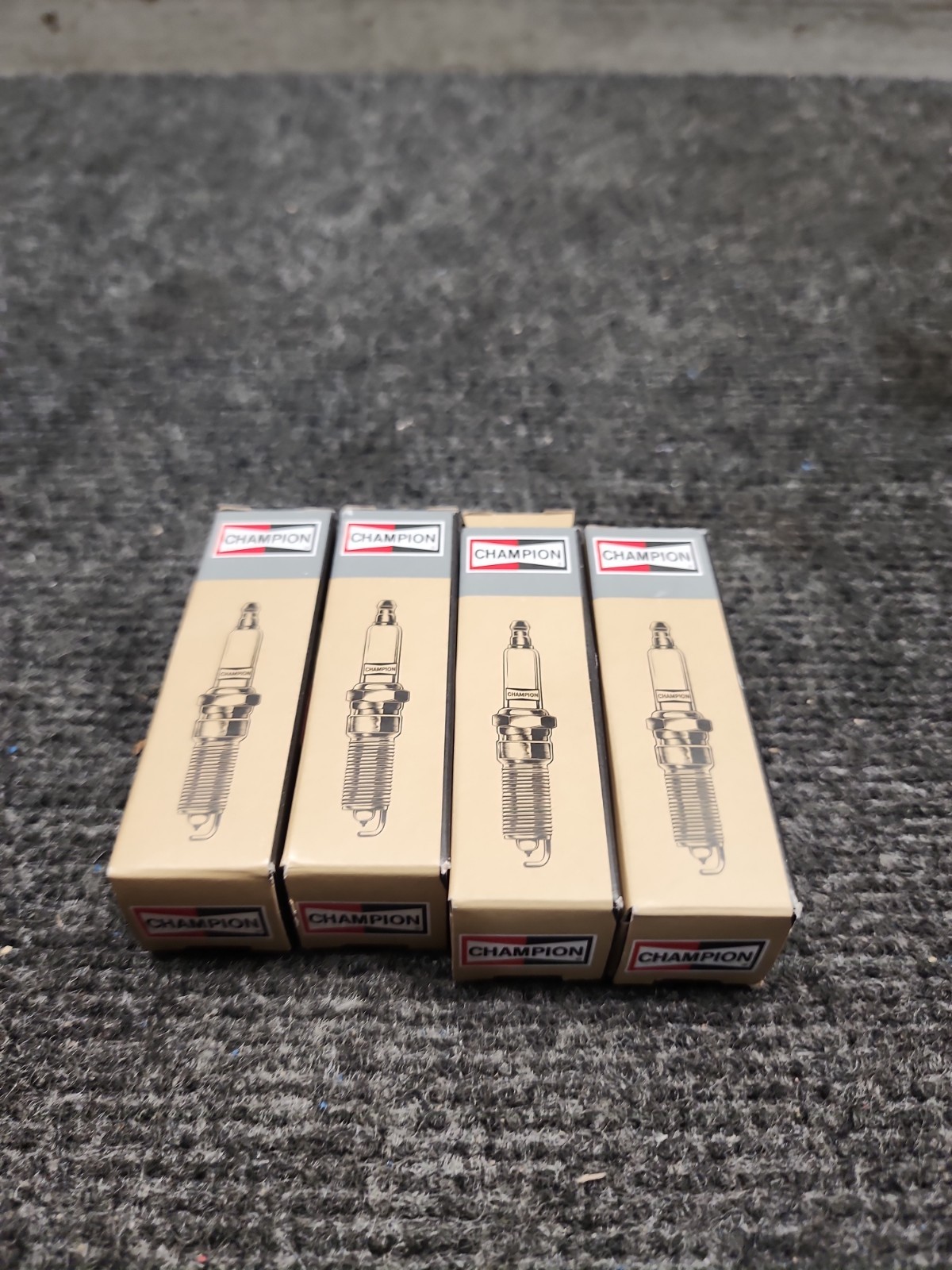 Champion Spark Plug RN7YC- Box of 4