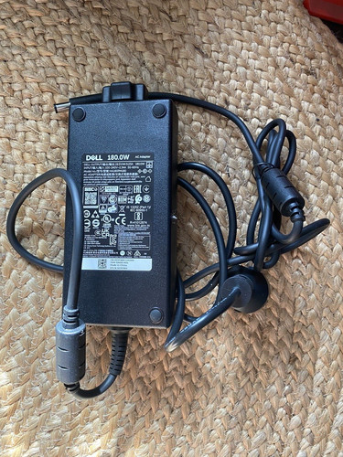 Dell Notebook Laptop Netzteil 180W AC Adapter 19,5V 9,23A