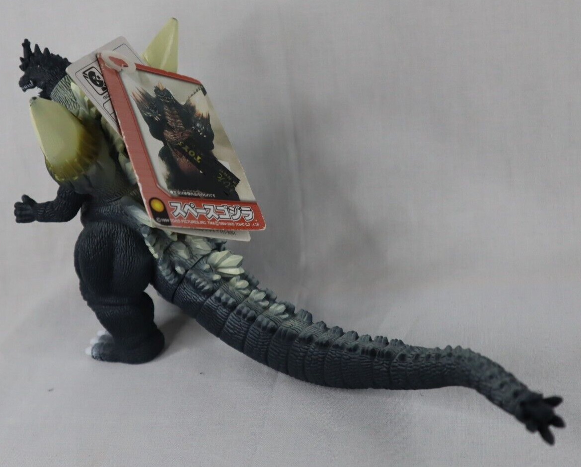 SPACE GODZILLA フィギュア Space Godzilla Collectible Figure by MegaHouse | Sideshow