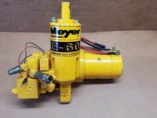 NOS OEM Genuine Meyer E-60 Snow Plow Pump Quik Lift E60 Twin Post Take Off