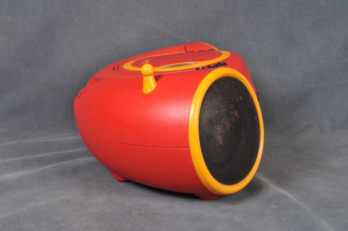 VTG Disney Mickey Mouse DB3000-C Portable CD AM/FM Stereo Radio