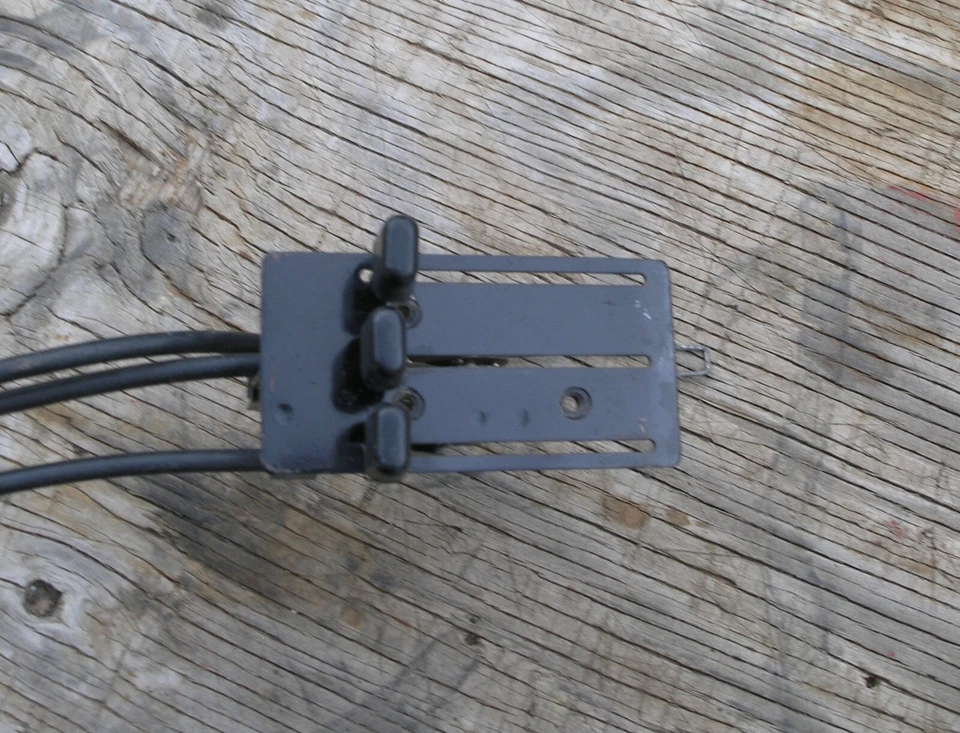 PALANCAS DE CONTROL DE CALEFACCIÓN Datsun Roadster Fairlady Griffen 311 1600/2000 NISSAN Foto 2 de 4