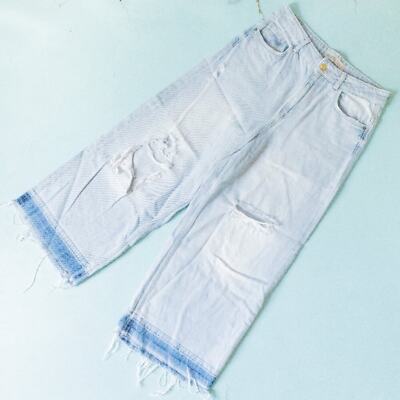 Zara Basic Light Wash Wide Leg Distressed High Rise Jeans Size US 8
