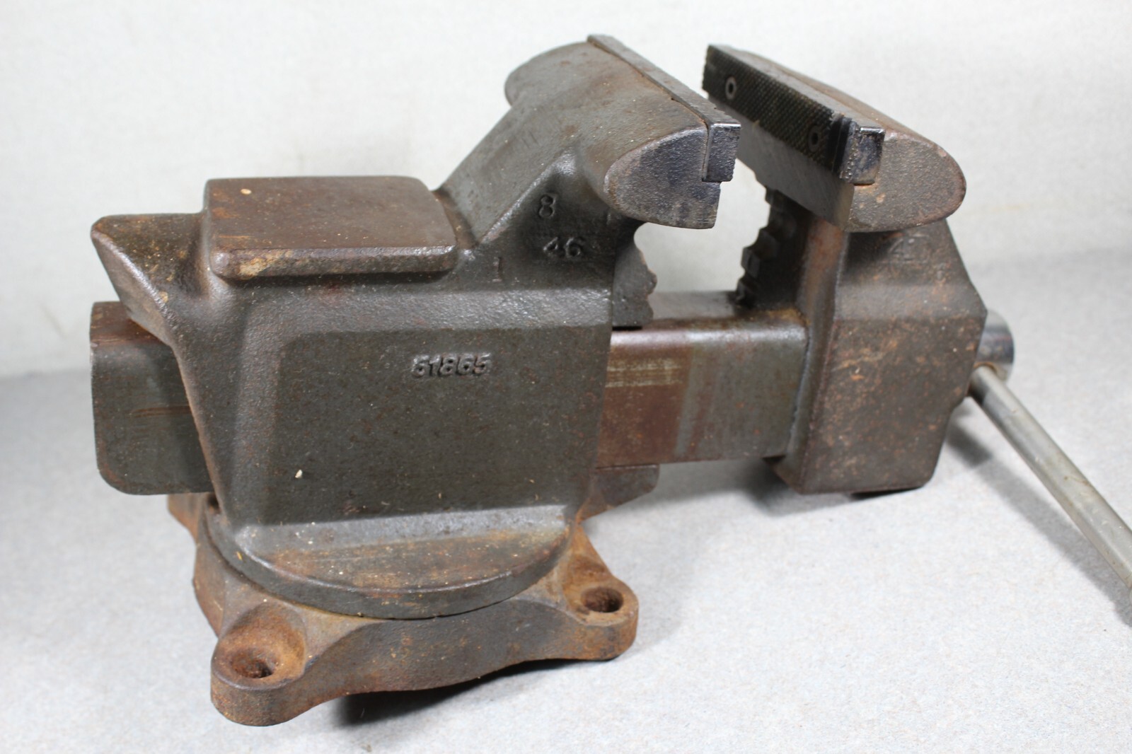 VTG Craftsman Swivel Bench Vise 51865 41/2” Reversible Jaws USA I