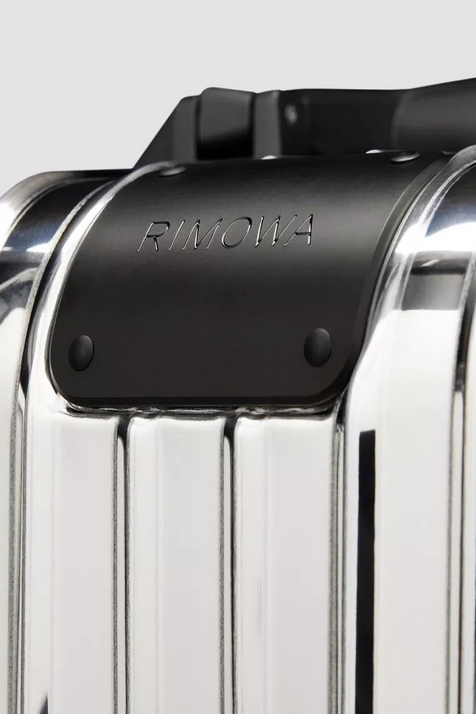 RIMOWA x MONCLER GENIUS 2020 REFLECTION LUGGAGE CARRY-ON RIMOWA x MONCLER GENIUS 2020 REFLECTION LUGGAGE CARRY-ON