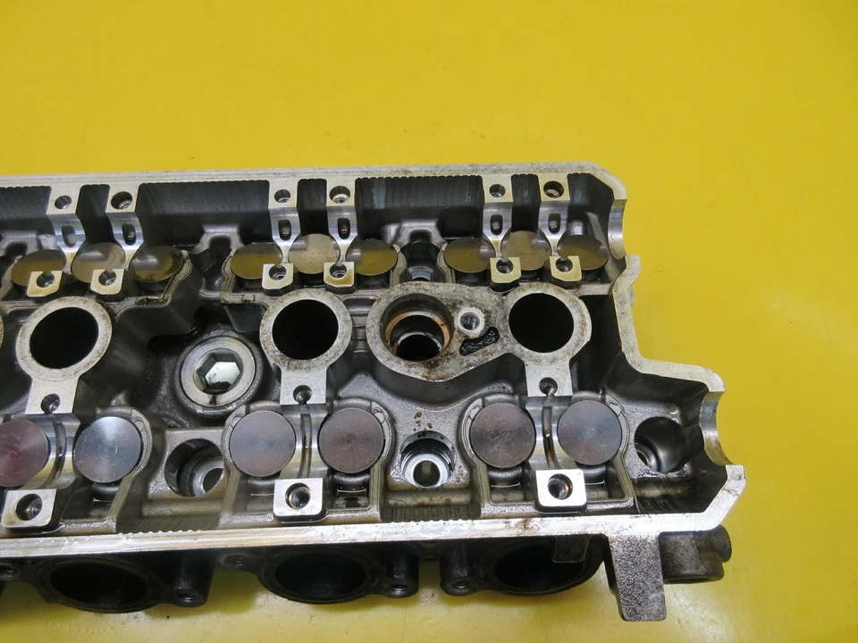 YAMAHA RX1 RX-1 ER LE MOUNTAIN ENGINE MOTOR CYLINDER HEAD 8FA-11102-01-00 - Image 3 of 4