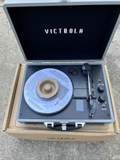 Victrola VSC-400SB-CNV Bluetooth Suitcase Turntable Canvas - Light Gray