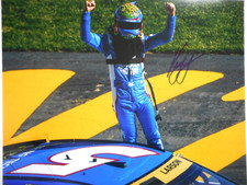Kyle Larson signed 2024 #5 HMS Chevy 2x Champion LAS VEGAS VICTORY 8x10 Photo