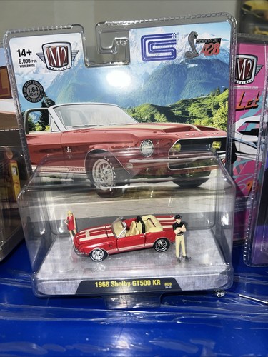 M2 Machines Diorama 1968 Shelby GT500 KR R09 24-33 Cobra Jet 428 - Picture 1 of 4