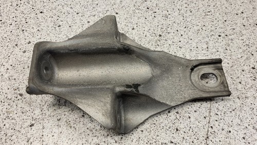 BMW F10 M550D XD, Getriebelagerbock, 22326788561