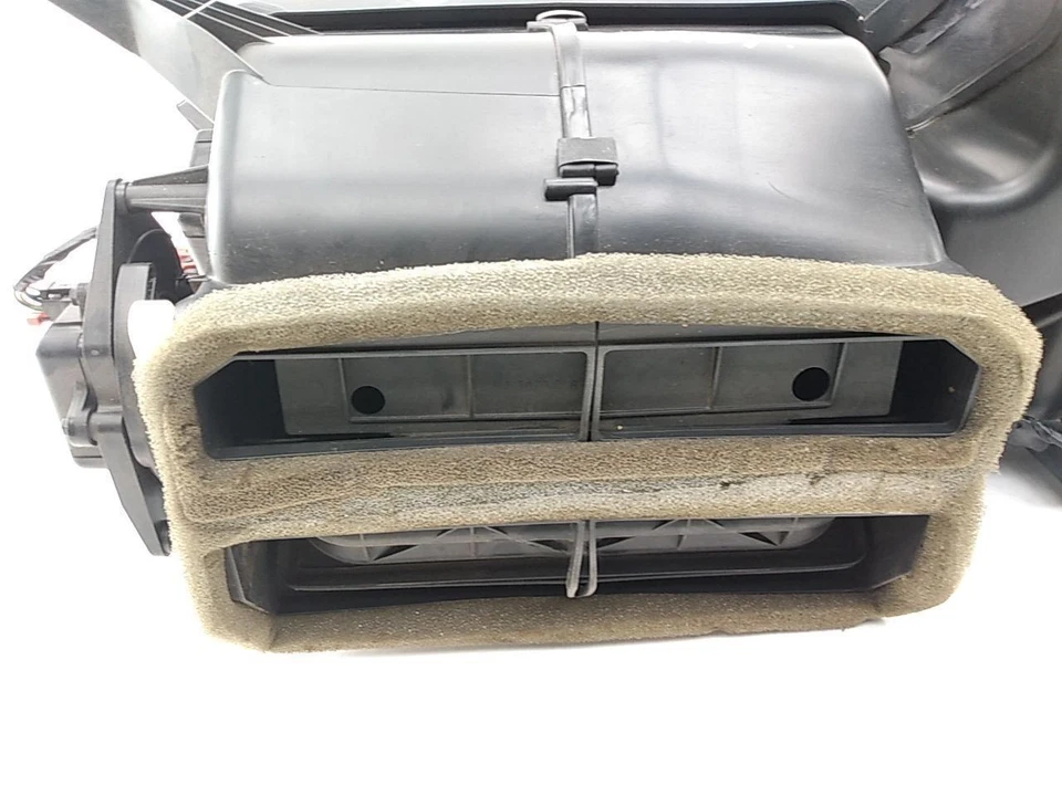 Núcleo calentador de climatización Pontiac Solstice Saturn Sky con motor soplador 2,4 L 4 cilindros 06-10 Foto 4 de 4