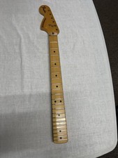 Fender Stratocaster USA 1975 Vintage Neck Lefthand, für Rechtshänder gekerbt.