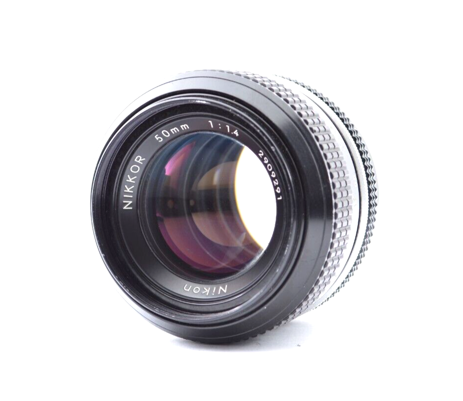 美品 Nikon AIS 50mm f/1.8 Pancake #19 ニコン NIKKOR 50mm 1:1.8 Ais (パンケーキタイプ) 美品 Nikon AIS 50mm f⁄