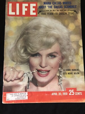April 20, 1959 Life Magazine Marilyn Monroe - Some Like It