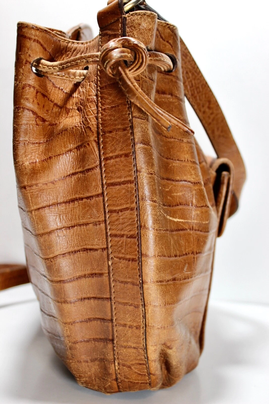 Borsa a mano VALENTINO GARAVANI marrone in pelle di coccodrillo goffrata tracolla con coulisse