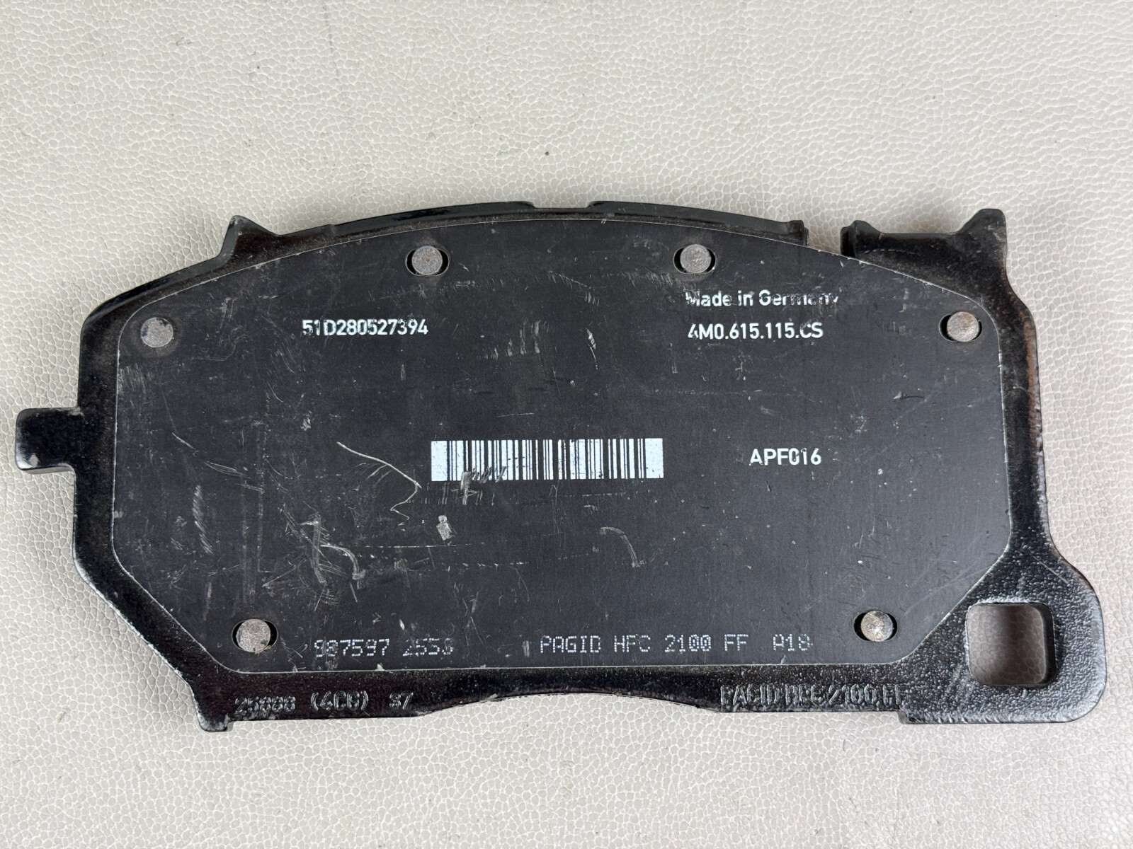 NEW! 2018-2020 LAMBORGHINI URUS FRONT BRAKE PADS 8-COUNT OEM 4M0615115